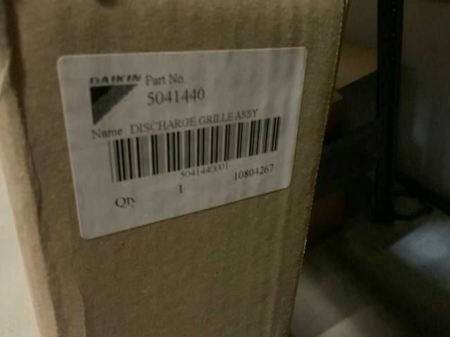 Daikin 5041440 rooster tbv buitenunit - afbeelding 2 van  2
