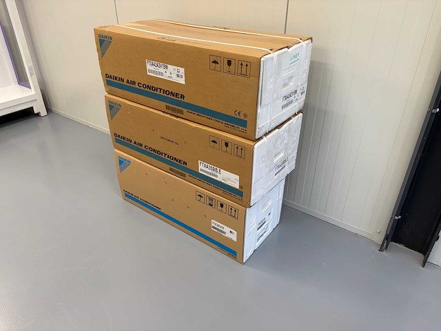 Daikin airco units (3x) - afbeelding 1 van  15