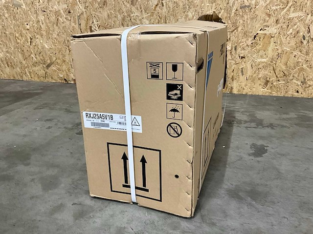 Daikin emura rxj-a airco buitendeel split 2,5kw r32 - afbeelding 8 van  8