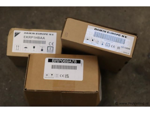 Daikin erga-evh7 lucht-water warmtepomp buitenunit 08eav3h7 - afbeelding 7 van  7