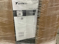 Daikin etvx12s18e9w altherma 3 h mt warmtepomp lucht/water binnenunit 12 kw + buh 9 kw met warmtapwatertank 180 liter verwarmen/koelen - afbeelding 7 van  7