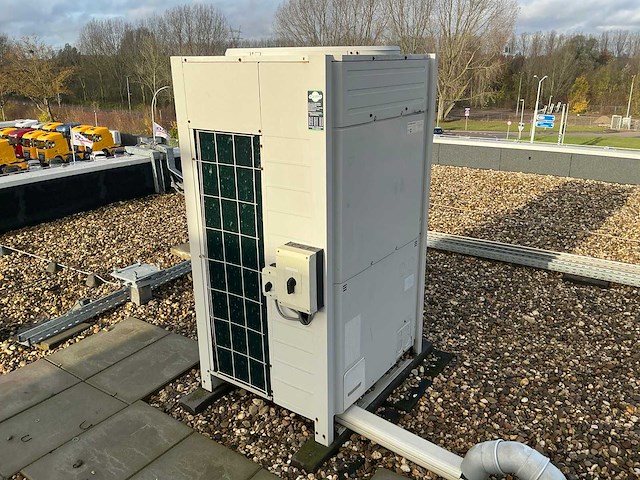 Daikin koeltoren - afbeelding 4 van  11