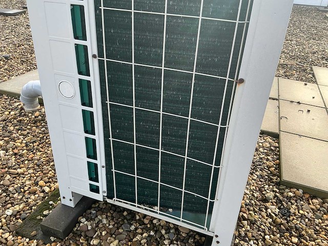 Daikin koeltoren - afbeelding 8 van  11