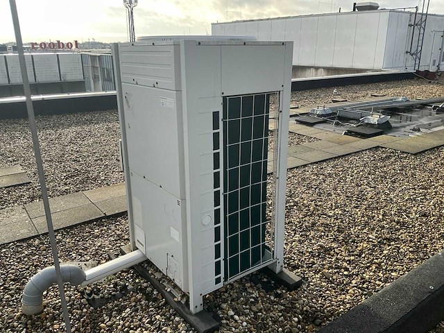 Daikin koeltoren - afbeelding 7 van  12