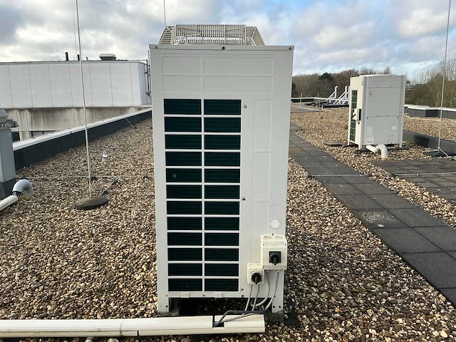 Daikin koeltoren - afbeelding 6 van  12