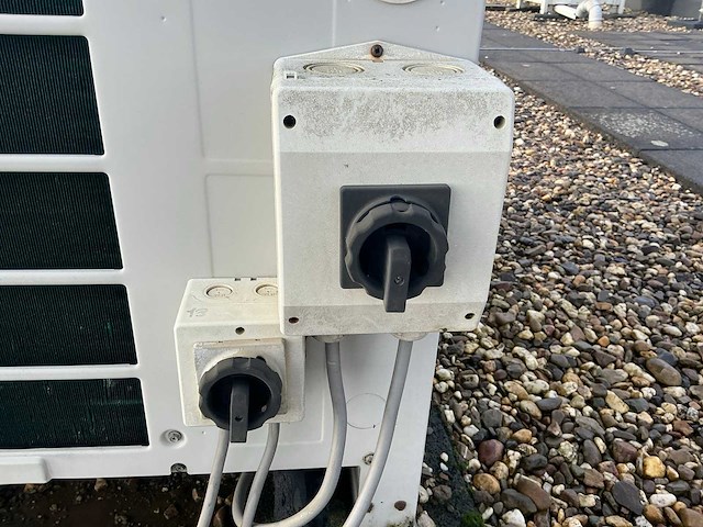 Daikin koeltoren - afbeelding 12 van  12