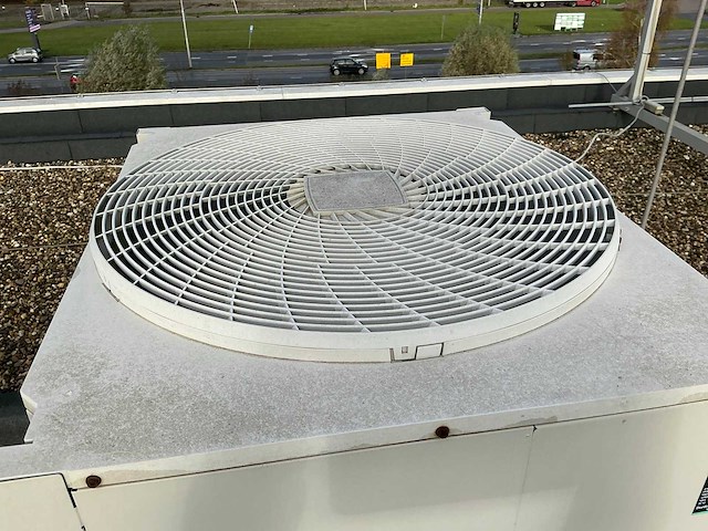 Daikin koeltoren - afbeelding 2 van  12