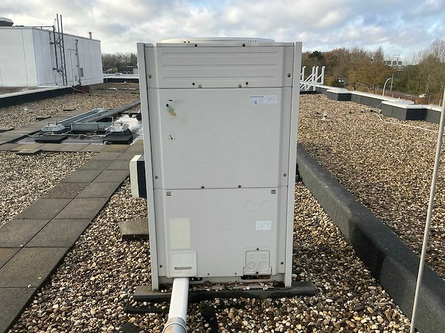 Daikin koeltoren - afbeelding 6 van  12