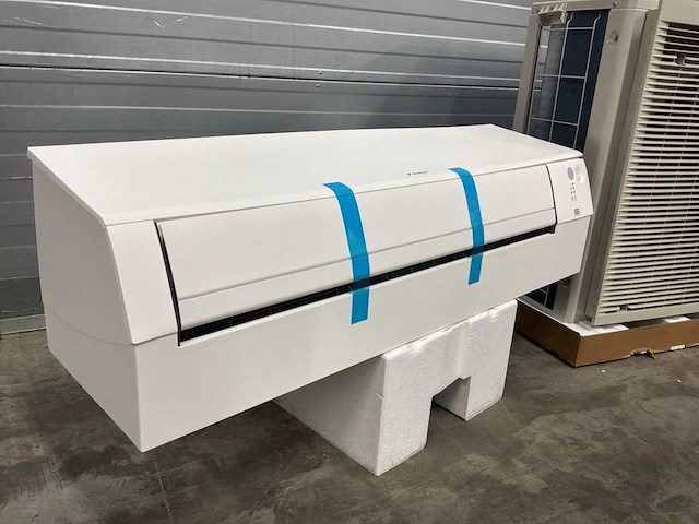Daikin warmtepomp set binnen en buitenunit 5kw - afbeelding 11 van  17