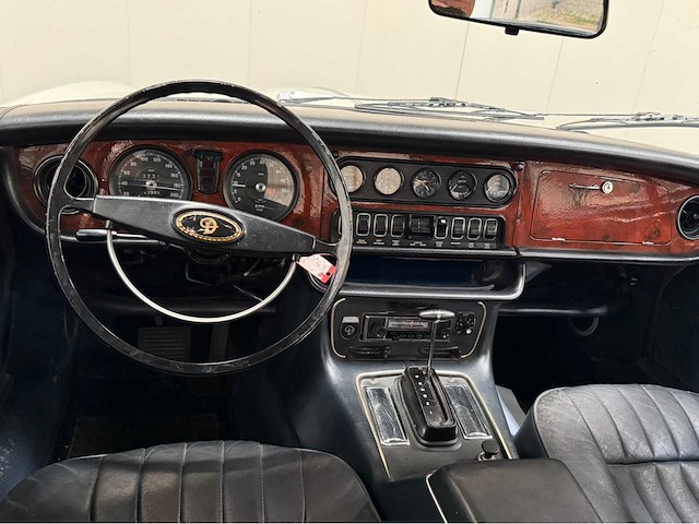 Daimler - sovereign - 4.2 - oldtimer - 1973 - afbeelding 1 van  5