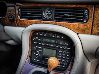 Daimler 4.0 v8 supercharged lwb automaat , 70-pkl-8 - afbeelding 7 van  14