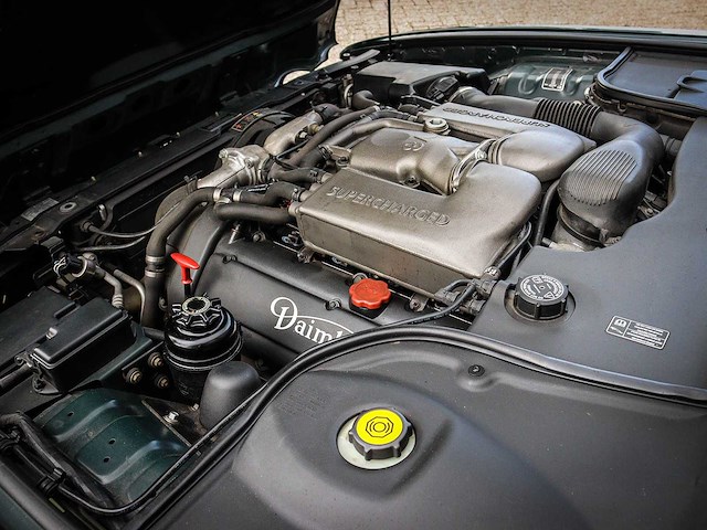 Daimler 4.0 v8 supercharged lwb automaat , 70-pkl-8 - afbeelding 14 van  14