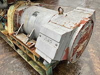 Daimler benz nood stroomgenerator - afbeelding 8 van  17