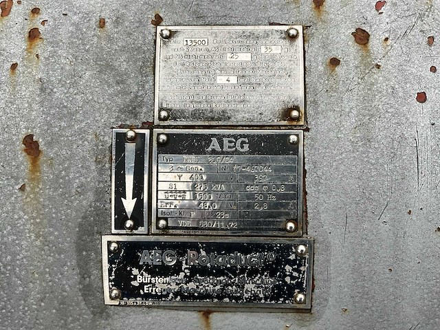 Daimler benz nood stroomgenerator - afbeelding 11 van  17