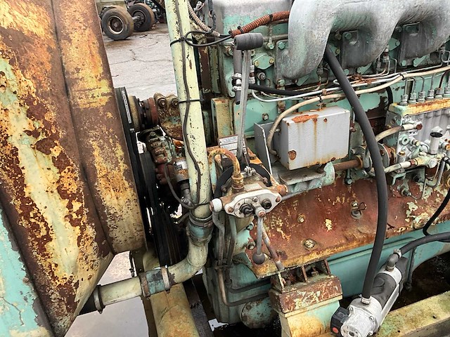 Daimler benz nood stroomgenerator - afbeelding 13 van  17