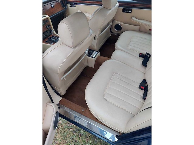 Daimler jaguar - double six - v12 - xj12 - 1986 - personenauto - afbeelding 27 van  42