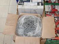 Dak- en paneelschroeven in 4 dozen. - afbeelding 3 van  3