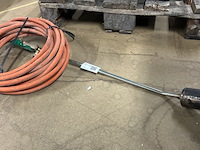 Dakbrander met slang - afbeelding 1 van  5