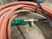 Dakbrander met slang - afbeelding 4 van  5