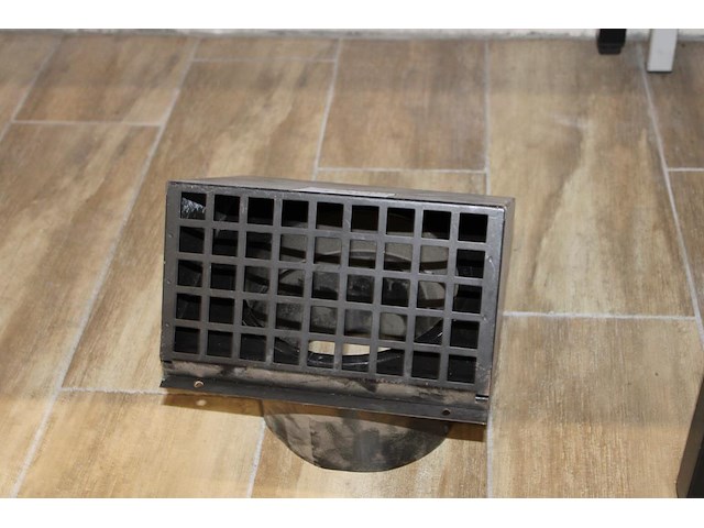 Dakdoorvoer met buisdoorsnede 185 mm. - afbeelding 1 van  2