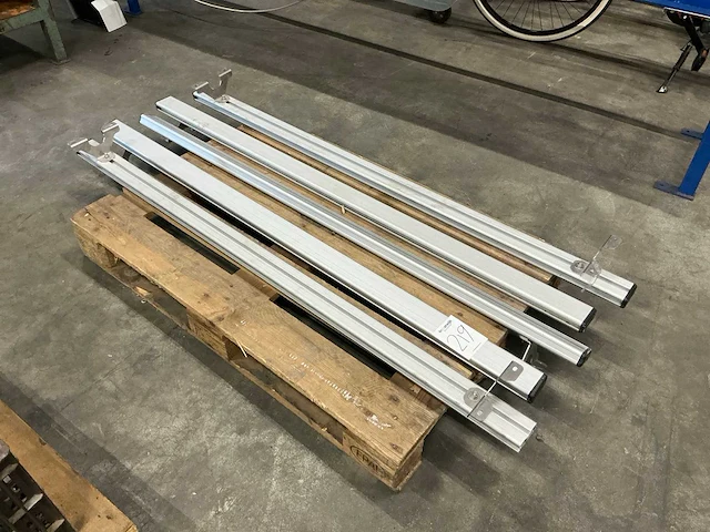 Dakdrager (5x) - afbeelding 2 van  3