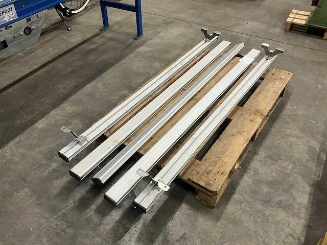 Dakdrager (5x) - afbeelding 3 van  3