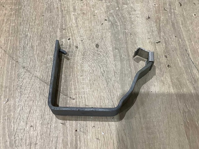 Dakgoot dragers (24x) - afbeelding 1 van  5