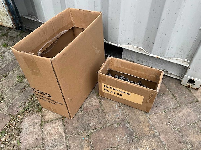 Dakmateriaal/ panhaak - afbeelding 1 van  6