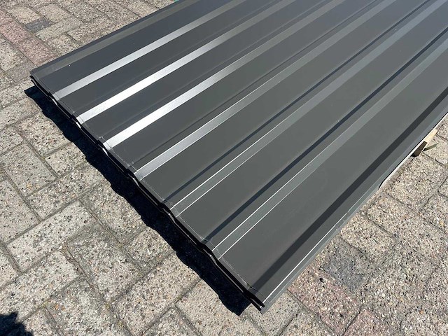 Dakplaten 350x114cm 50 stuks 200m2 - afbeelding 1 van  3