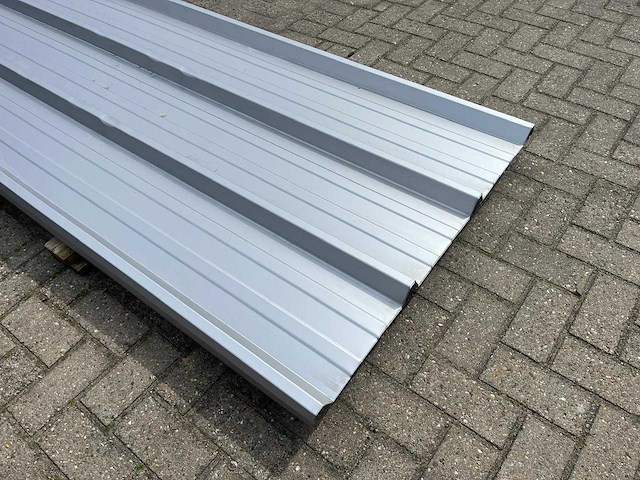 Dakplaten 600x106cm 20 stuks 127m2 nieuw ongebruikt - afbeelding 1 van  3