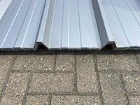 Dakplaten 600x106cm 20 stuks 127m2 nieuw ongebruikt - afbeelding 2 van  3