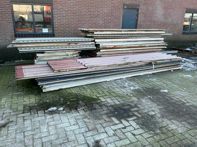 Dakplaten en geïsoleerde dak panelen - afbeelding 1 van  6