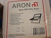 Dakraam met gootstukken aron, basic afr-v 55x78 - afbeelding 2 van  5