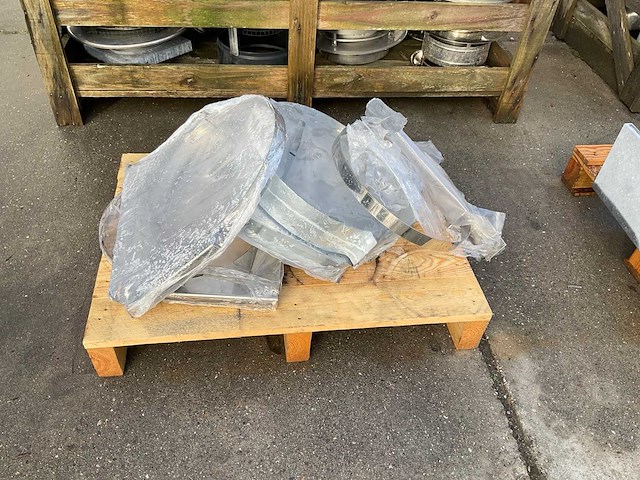 Daksteunen - afbeelding 1 van  2