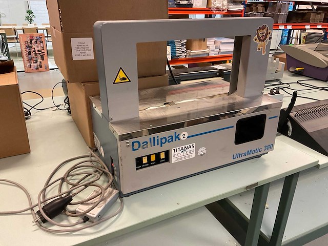 Dallipak ultramatic 380 omsnoeringsapparaat - afbeelding 1 van  4