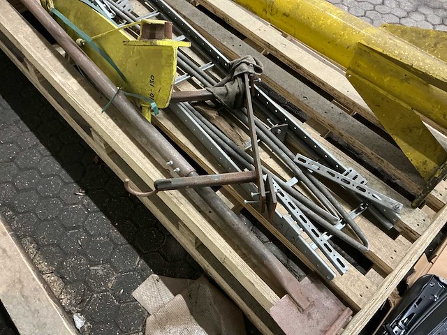 Dalmec - 2002 - pfc manipulator - balanceermachine - afbeelding 3 van  15