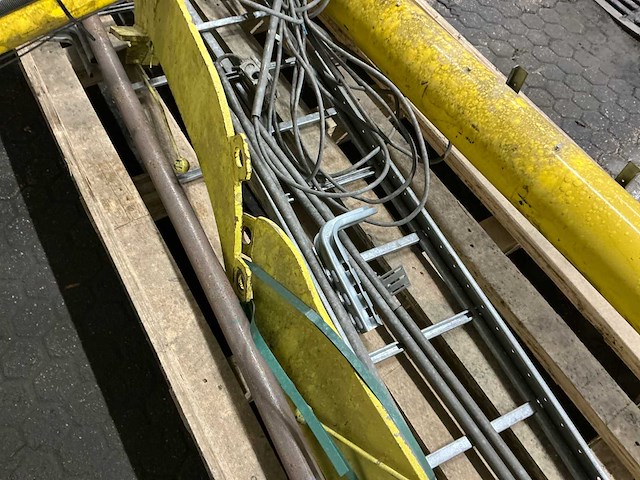 Dalmec - 2002 - pfc manipulator - balanceermachine - afbeelding 4 van  15