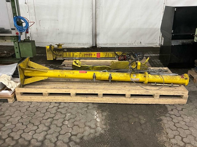 Dalmec - 2002 - pfc manipulator - balanceermachine - afbeelding 8 van  15