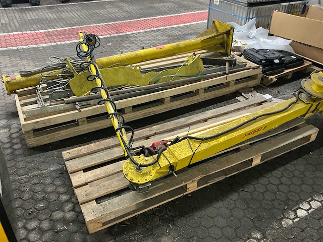 Dalmec - 2002 - pfc manipulator - balanceermachine - afbeelding 10 van  15