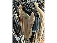 Dames blouses, rokken, jurken en broeken (240 stuks) - afbeelding 28 van  95