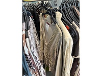 Dames blouses, rokken, jurken en broeken (240 stuks) - afbeelding 34 van  95