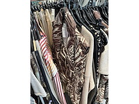 Dames blouses, rokken, jurken en broeken (240 stuks) - afbeelding 49 van  95