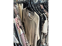 Dames blouses, rokken, jurken en broeken (240 stuks) - afbeelding 50 van  95