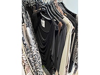 Dames blouses, rokken, jurken en broeken (240 stuks) - afbeelding 69 van  95