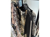 Dames blouses, rokken, jurken en broeken (240 stuks) - afbeelding 75 van  95