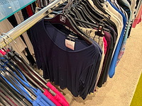 Dames blouses, rokken, jurken en broeken (400 stuks) - afbeelding 24 van  94