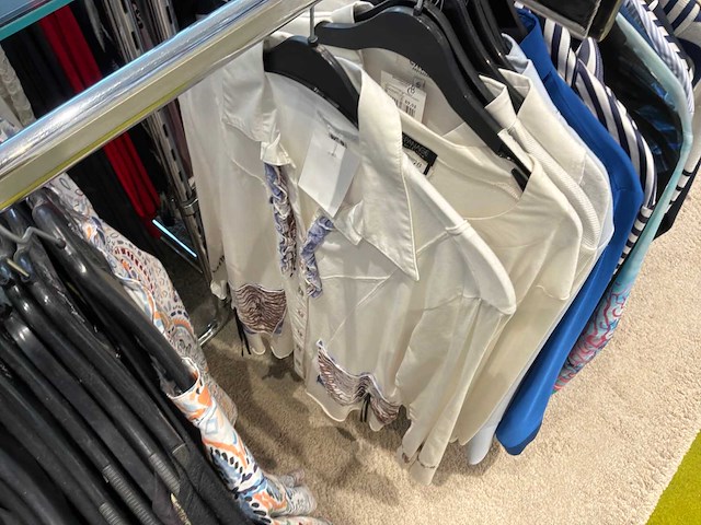 Dames blouses, rokken, jurken en broeken (400 stuks) - afbeelding 32 van  94