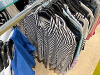 Dames blouses, rokken, jurken en broeken (400 stuks) - afbeelding 37 van  94