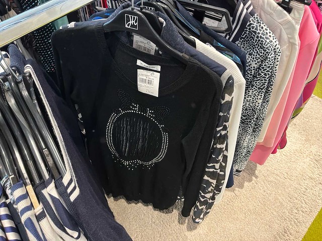 Dames blouses, rokken, jurken en broeken (400 stuks) - afbeelding 53 van  94