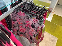 Dames blouses, rokken, jurken en broeken (400 stuks) - afbeelding 71 van  94